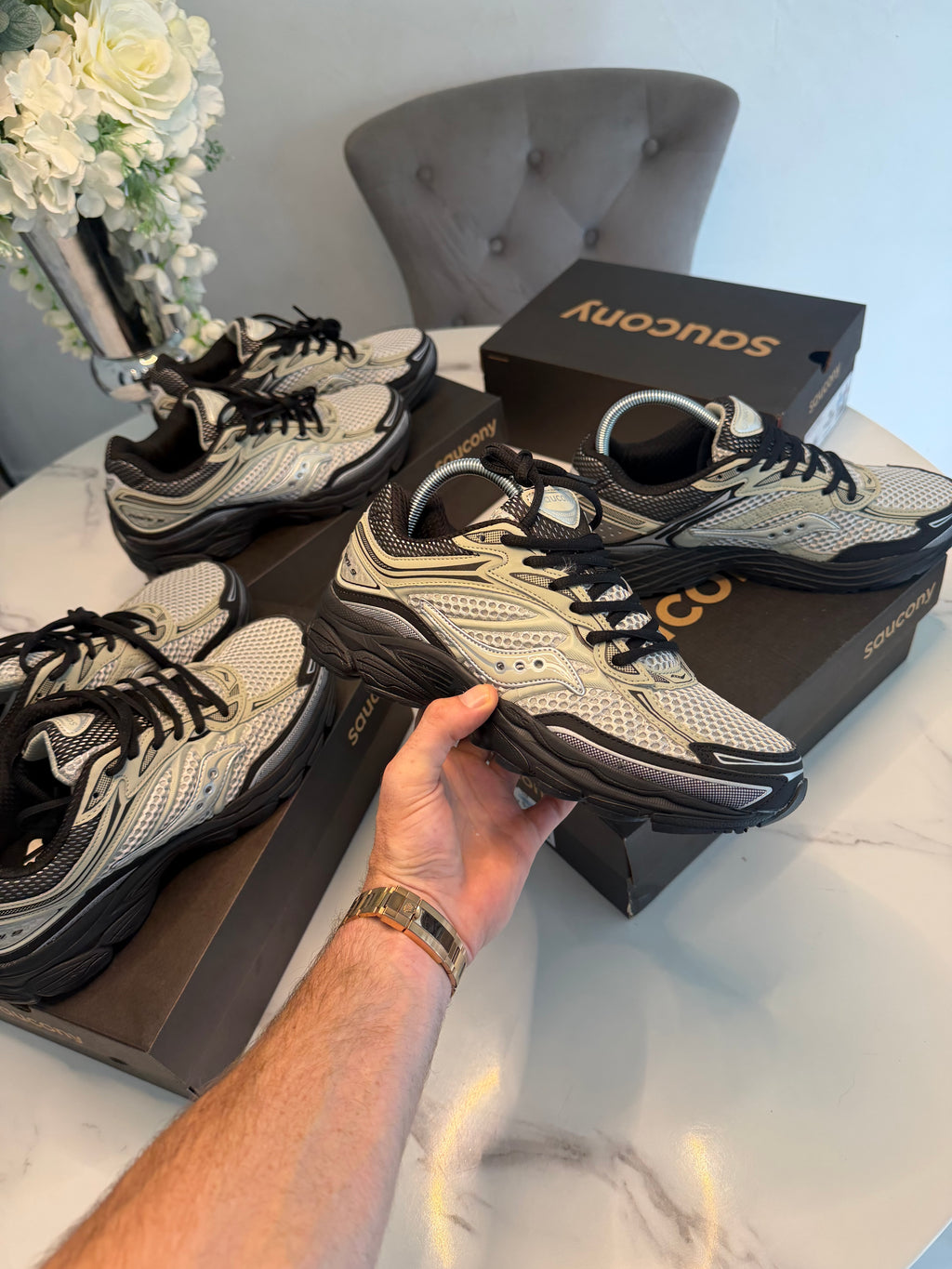 Saucony ProGrid Omni 9