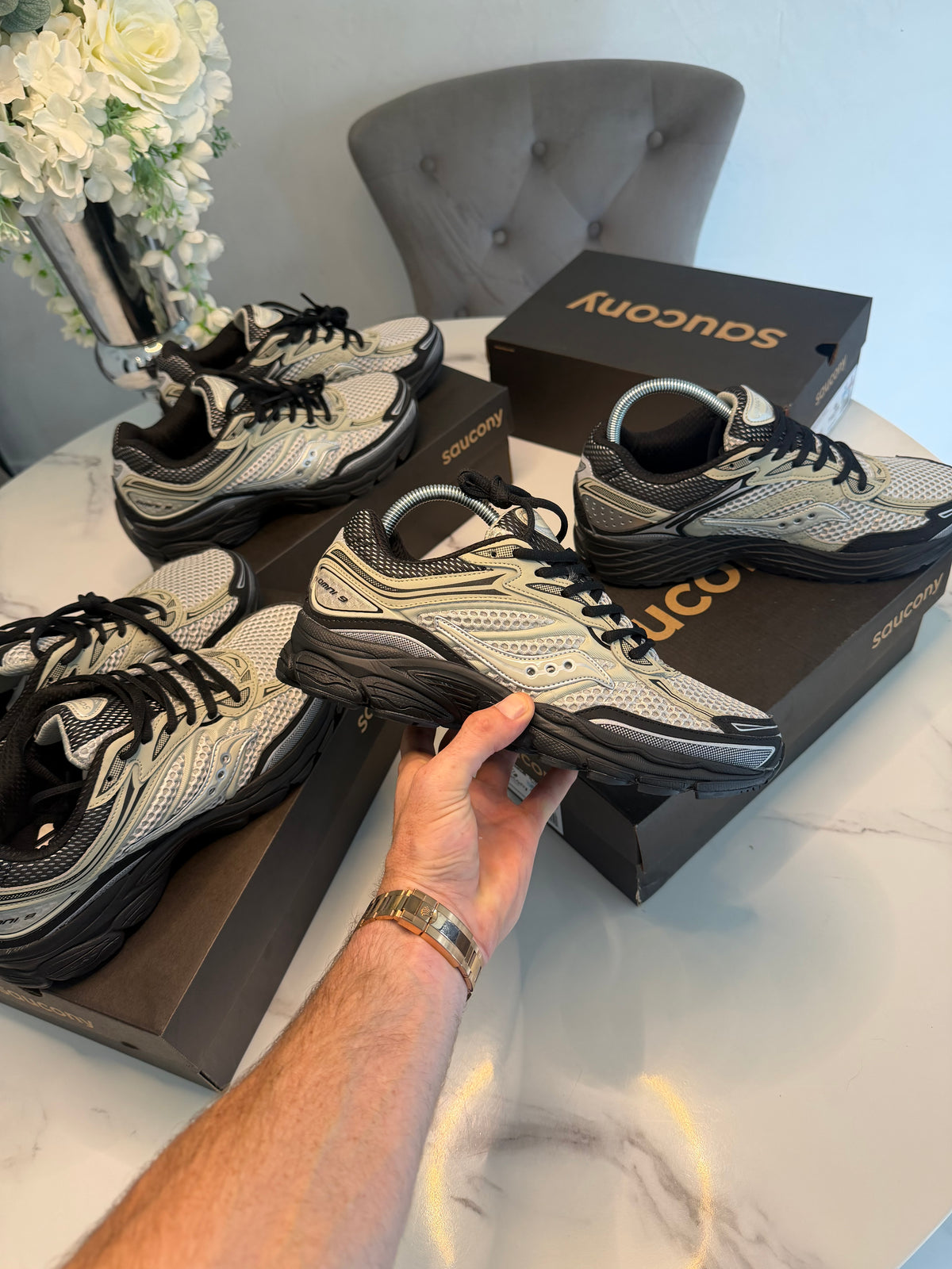 Saucony ProGrid Omni 9