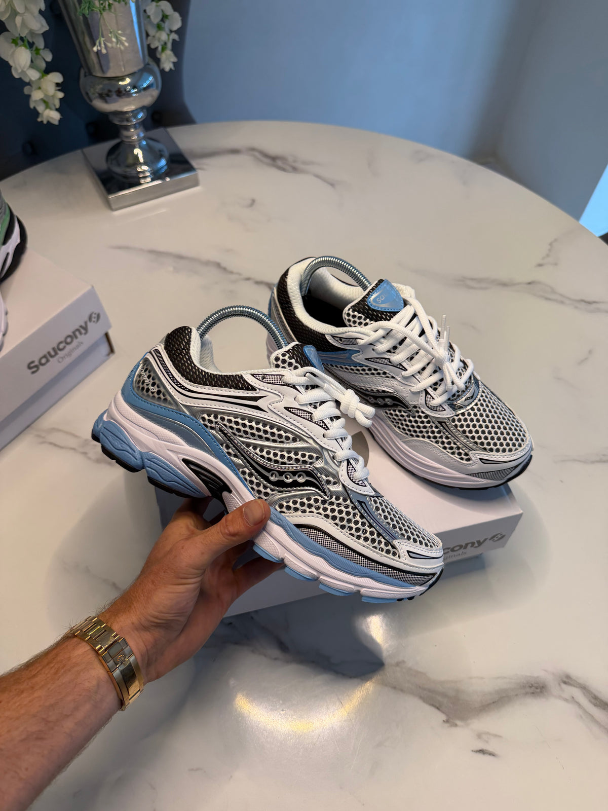 SAUCONY PROGRID OMNI 9 OG BLISSFUL WHITE