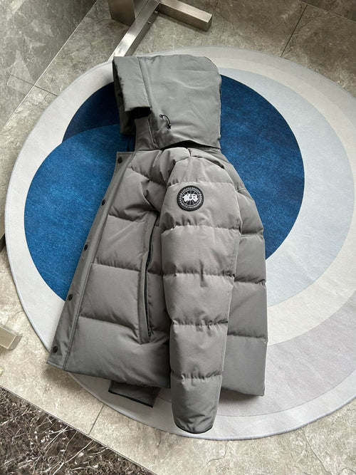 Canada Goose Wyndham Parka Black Label