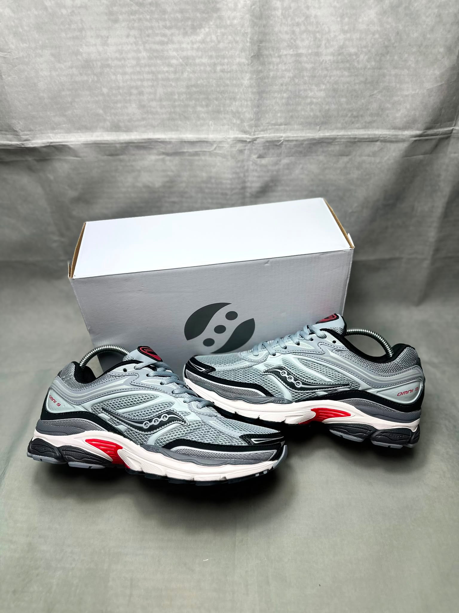 saucony omni 9