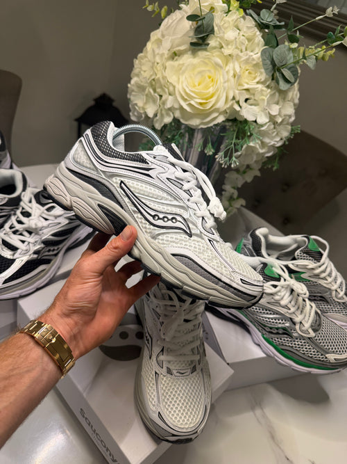 Saucony
Progrid Omni 9 White/Cadet